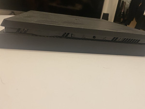 Playstation 4 slim 500gb (4 фото из 4)