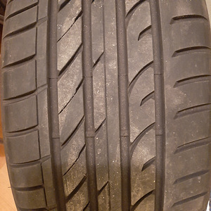 MAK 19" 255/50R19 5x130 литые диски с летними шинами (2 фото из 7)