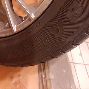 MAK 19" 255/50R19 5x130 литые диски с летними шинами (4 фото из 7)