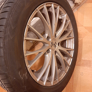MAK 19" 255/50R19 5x130 литые диски с летними шинами (7 фото из 7)