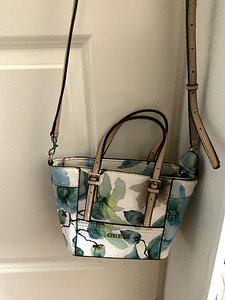 Guess сумка (3 фото из 5)
