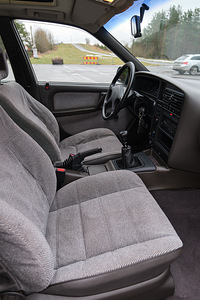 Opel Omega 1.8 (2 фото из 9)