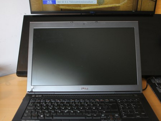 Dell Precision M6800 17,3", Intel i7 4800MQ, 16GB RAM