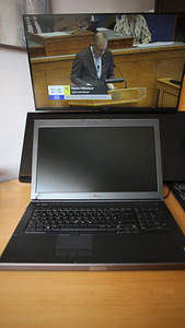 Dell Precision M6800 17,3", Intel i7 4800MQ, 16GB RAM (1 foto / 4)