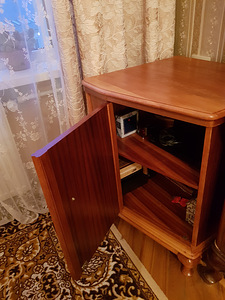 Тумбочка (1 фото из 2)