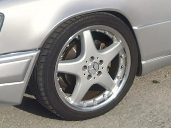 Mercedes Benz
