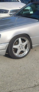 Mercedes Benz (1 фото из 4)