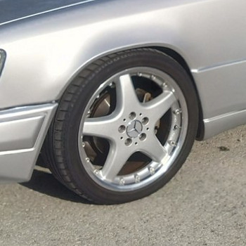 Mercedes Benz