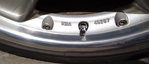 Mercedes Benz (2 фото из 4)