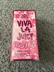 Juicy Couture Viva La Juicy Petals Please 100 мл edp (2 фото из 3)