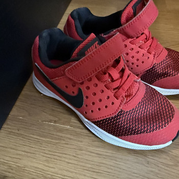 Tossud, ketsid nike