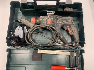 Puurvasar Skil 600w + metabo kohver (3 foto / 6)