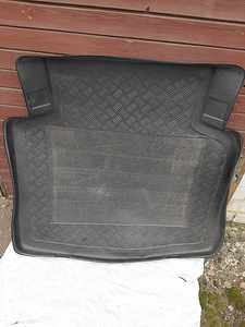 Продам багажный коврик Тойота Авенсис кузов Т 25 (1 фото из 1)