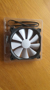 Phanteks PH-F140SP (2 фото из 2)