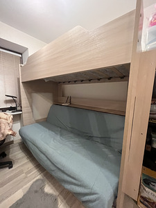Продам двухъярусную кровать - диван (1 фото из 2)