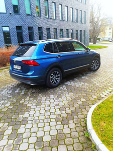 Volkswagen Tiguan Allspace (5 фото из 15)