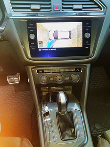 Volkswagen Tiguan Allspace (14 фото из 15)