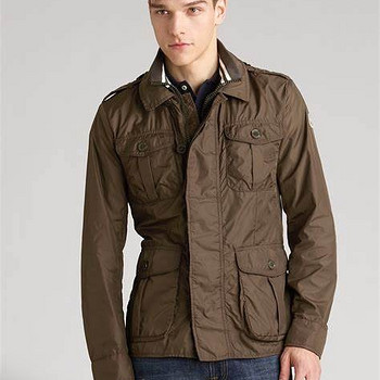 Moncler pruun meeste kevadjope