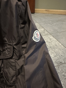 Moncler pruun meeste kevadjope (4 foto / 7)