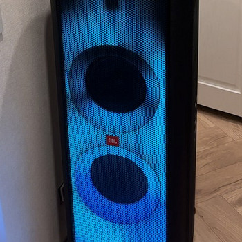 Продам колонку JBL Party 1000