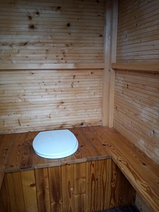 Продается уличный туалет (6 фото из 6)