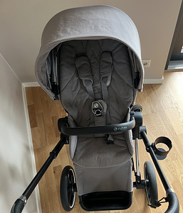 Cybex Priam platinum soho grey 2021a (8 foto / 10)