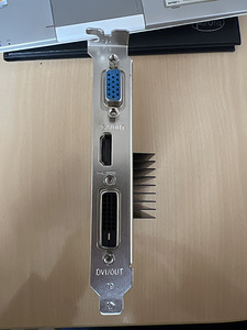 GT730 2gb sDDR3 (3 фото из 3)