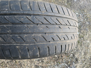 Летняя резина 225/55/R19 (2 фото из 5)