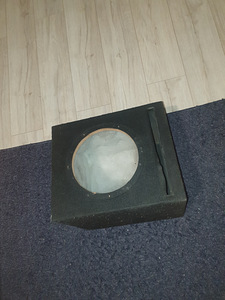 Subwoofer kast 10" tolli (4 foto / 5)