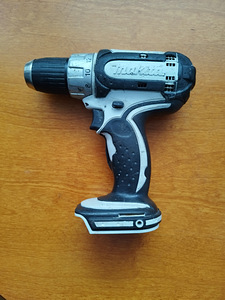 Makita BDF452 (2 фото из 2)