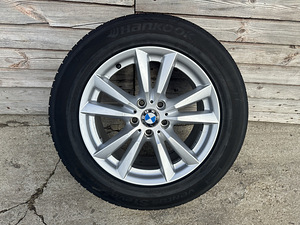 Оригинальные диски BMW с шинами (5 фото из 10)