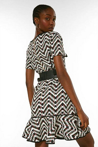 Karen millen kleit m uk12 (2 foto / 2)