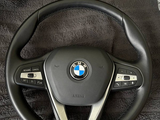 Рулевое колесо BMW G20 OEM