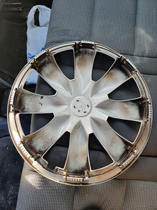 Колпак r16 Toyota (2 фото из 2)