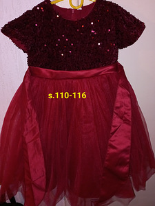 Pidulik kleit, suurus 110-116 (1 foto / 2)