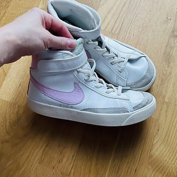 Tossud Nike