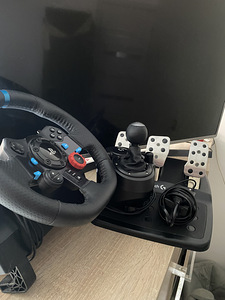 Mängurool Logitech G29 + Shifter (4 foto / 4)