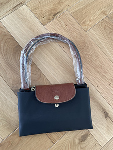 Сумка Longchamp (3 фото из 3)