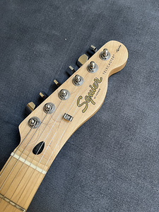 FENDER SQUIER TELECASTER (3 фото из 3)