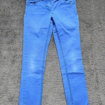 Benetton püksid 140 suurusele