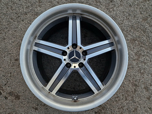 R19 Mercedes E S V class W213 W221 W447 rehvidega (1 foto / 5)