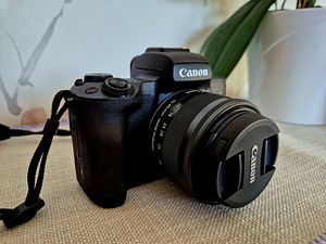Canon EOS M50 Mark II + 2 objektiivi (1 foto / 5)