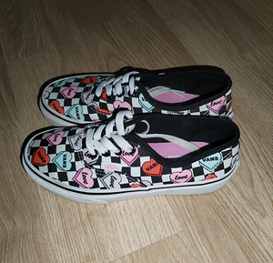 Кеды Vans для девочек р. 33 (3 фото из 3)