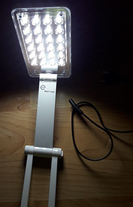 LAUA LED LAMP AKUGA (6 foto / 7)
