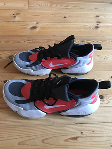 Кроссовки Nike 44 (3 фото из 3)