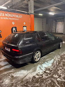 BMW E39 2.5 170+kw (4 фото из 10)