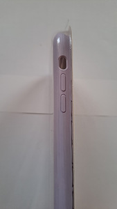 Продается чехол для IPhone 11 (3 фото из 3)