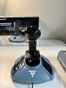 Thrustmaster TCA Officer Pack Airbus Edition (3 foto / 10)