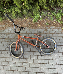 BMX (6 фото из 7)