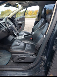 VOLVO xc60 151 кВт (7 фото из 10)